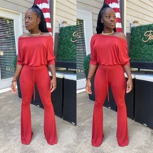 Off the shoulders jumper